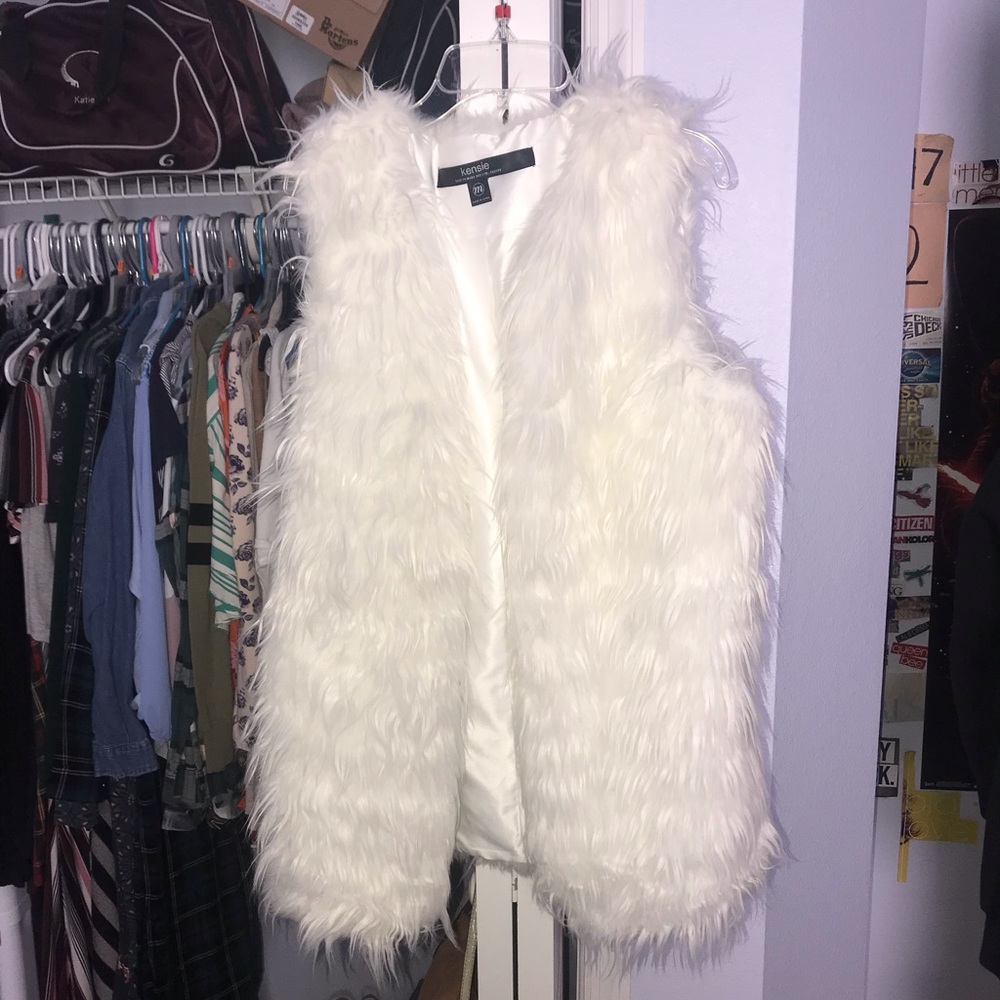 Kensie Faux Fur Vest